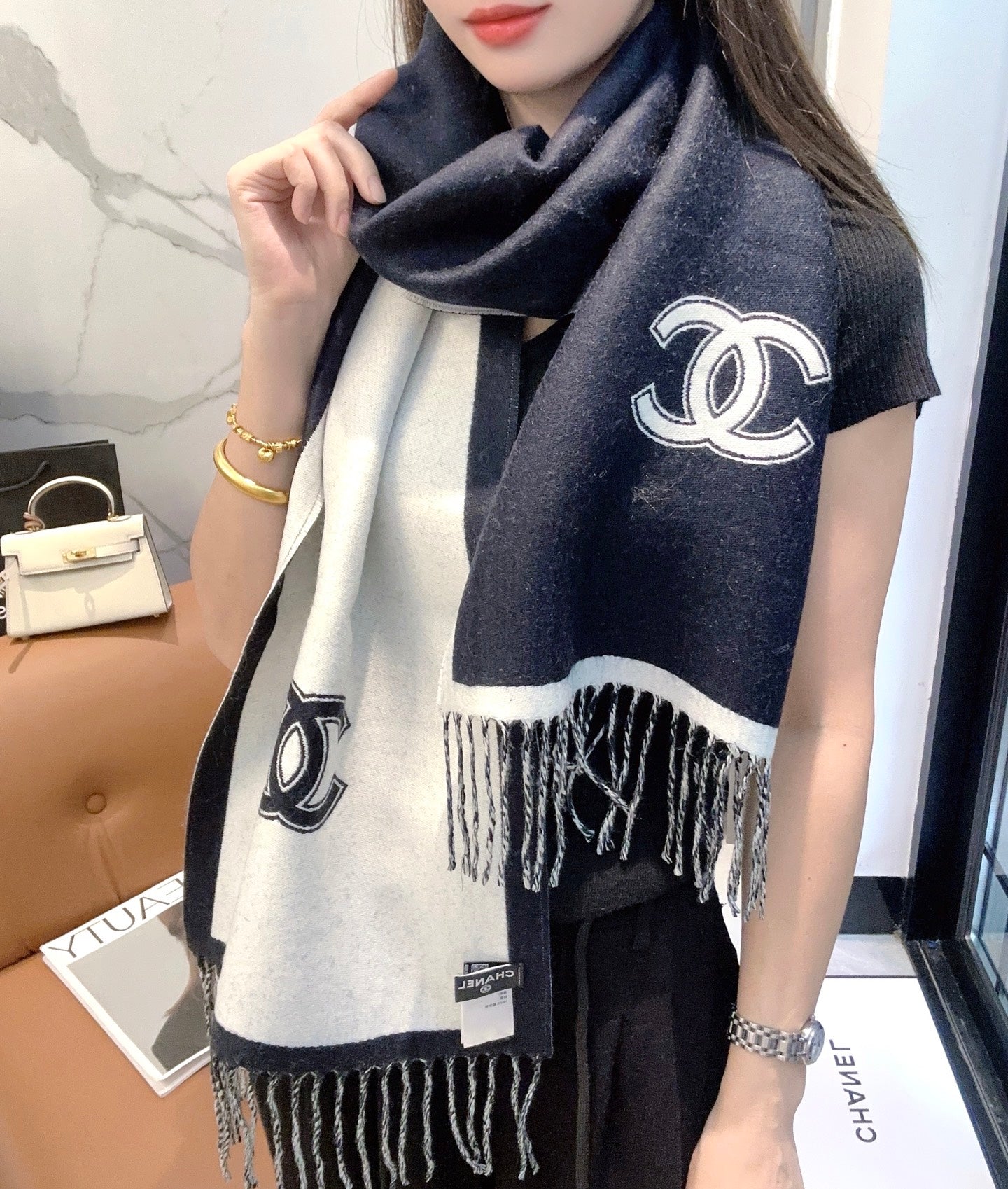 China Replica Chanel Scarf 44usd Only