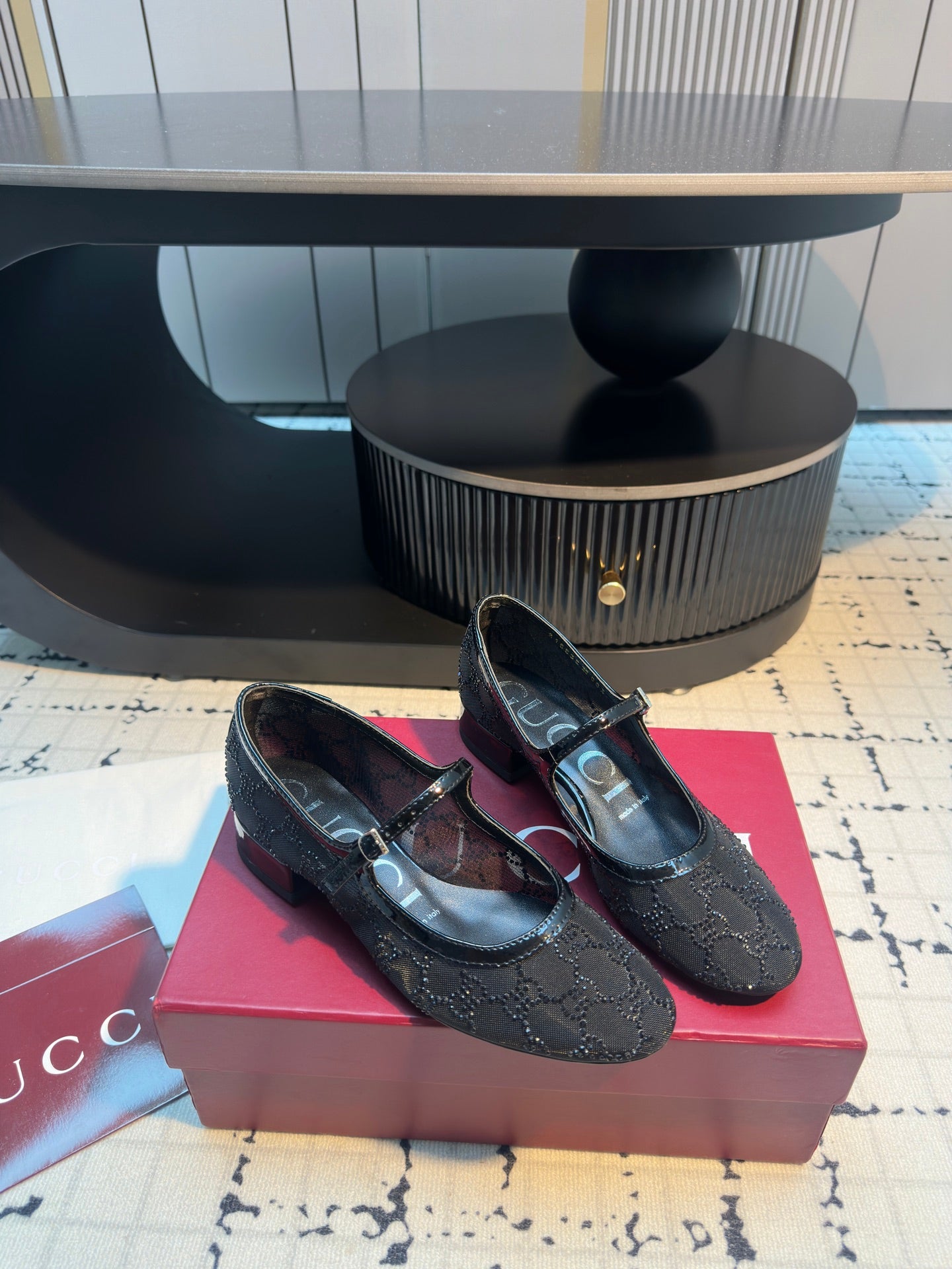 China Replica Gucci Women Shoes 102usd Only