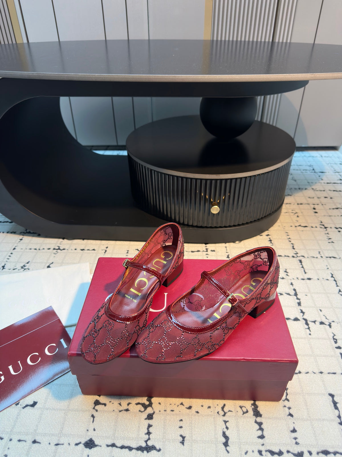 China Replica Gucci Women Shoes 102usd Only