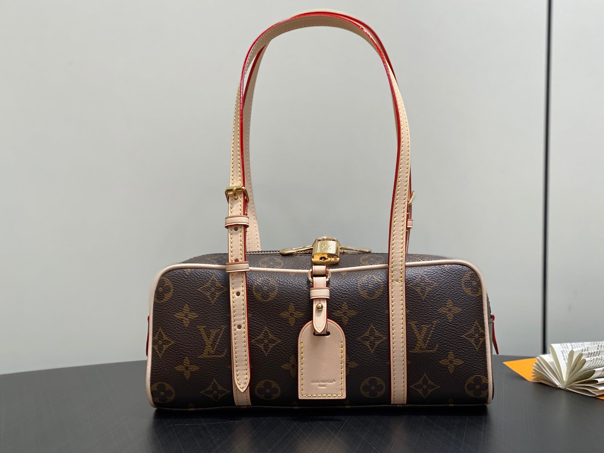 China Replica LV Handbags 120usd Only