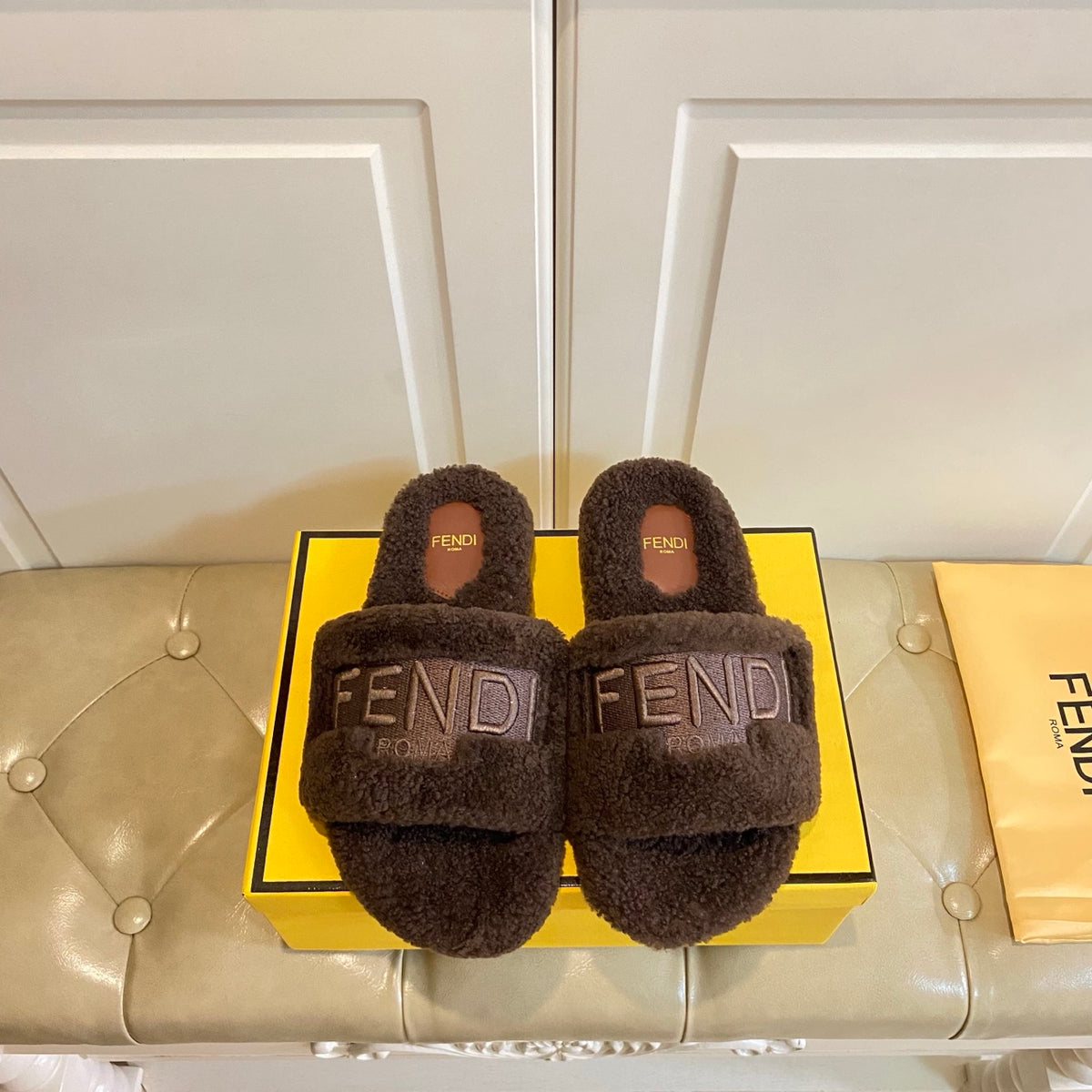 China Replica Fendi Women Shoes 77usd Only