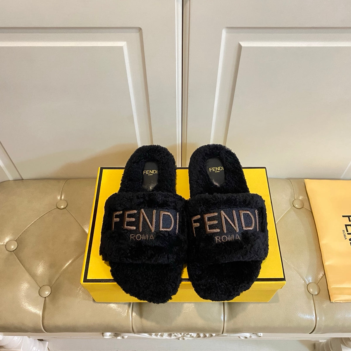 China Replica Fendi Women Shoes 77usd Only