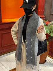 China Replica LV Scarf 52usd Only
