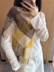 China Replica Burberry Scarf 44usd Only