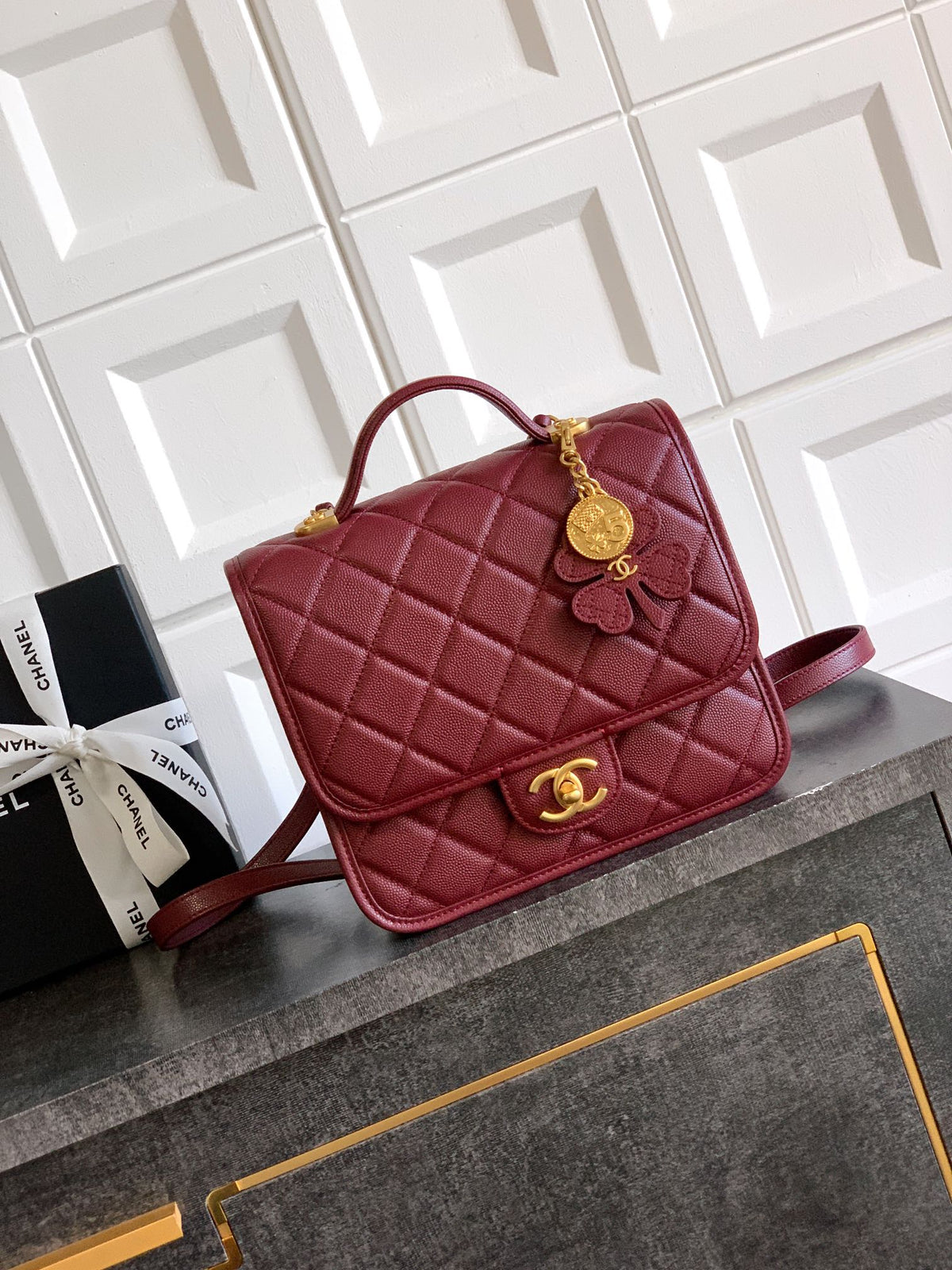 China Replica Chanel Handbags 300usd Only