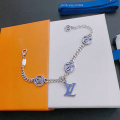 China Replica LV Bracelets 45usd Only