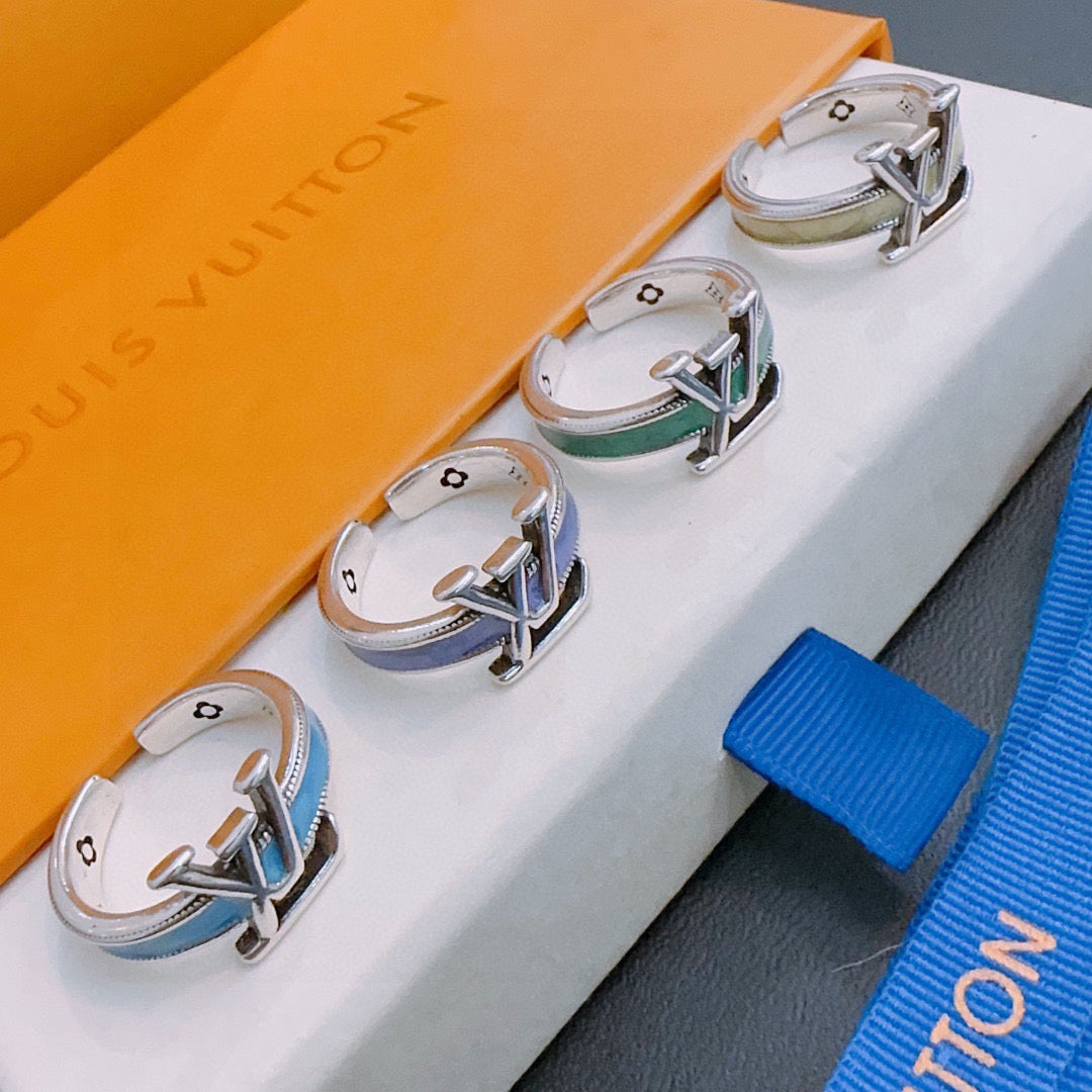 China Replica LV Rings 25usd Only