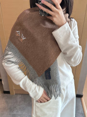 China Replica LV Scarf 46usd Only