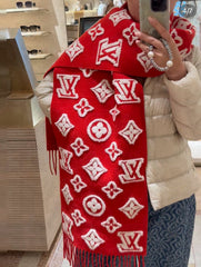 China Replica LV Scarf 62usd Only