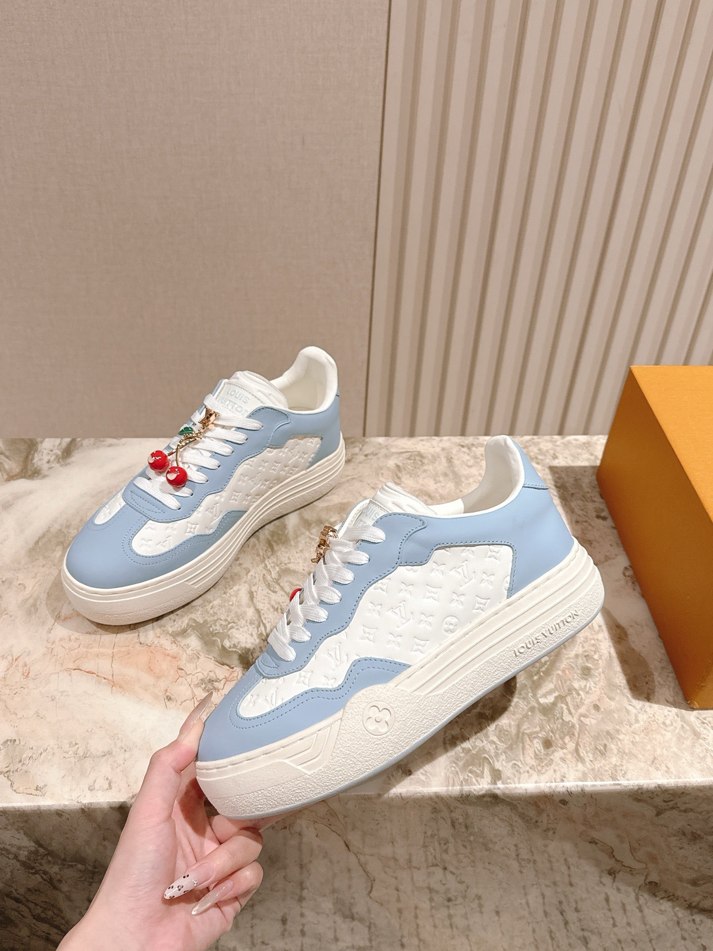 China Replica LV Women Shoes 119usd Only