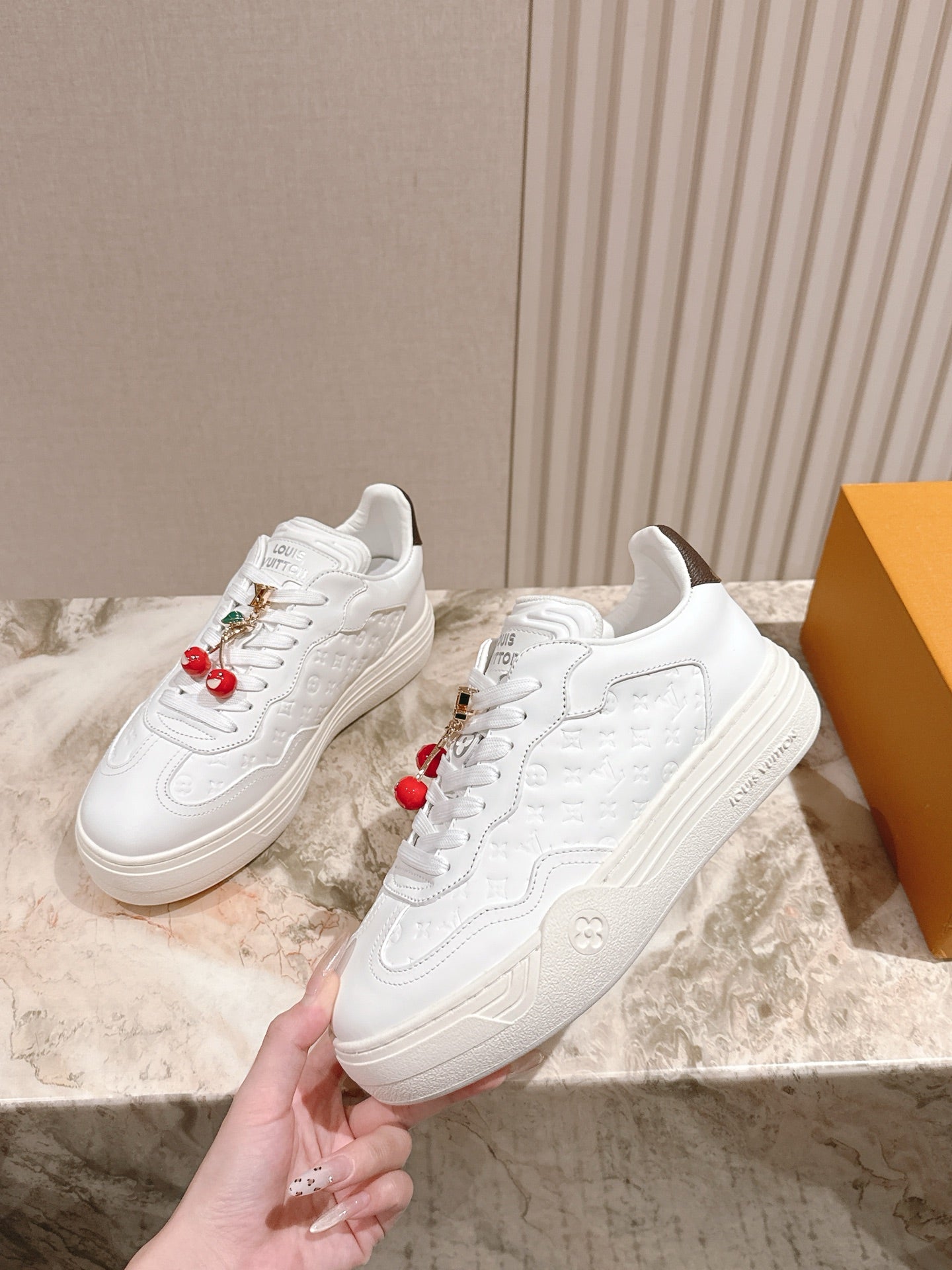 China Replica LV Women Shoes 119usd Only