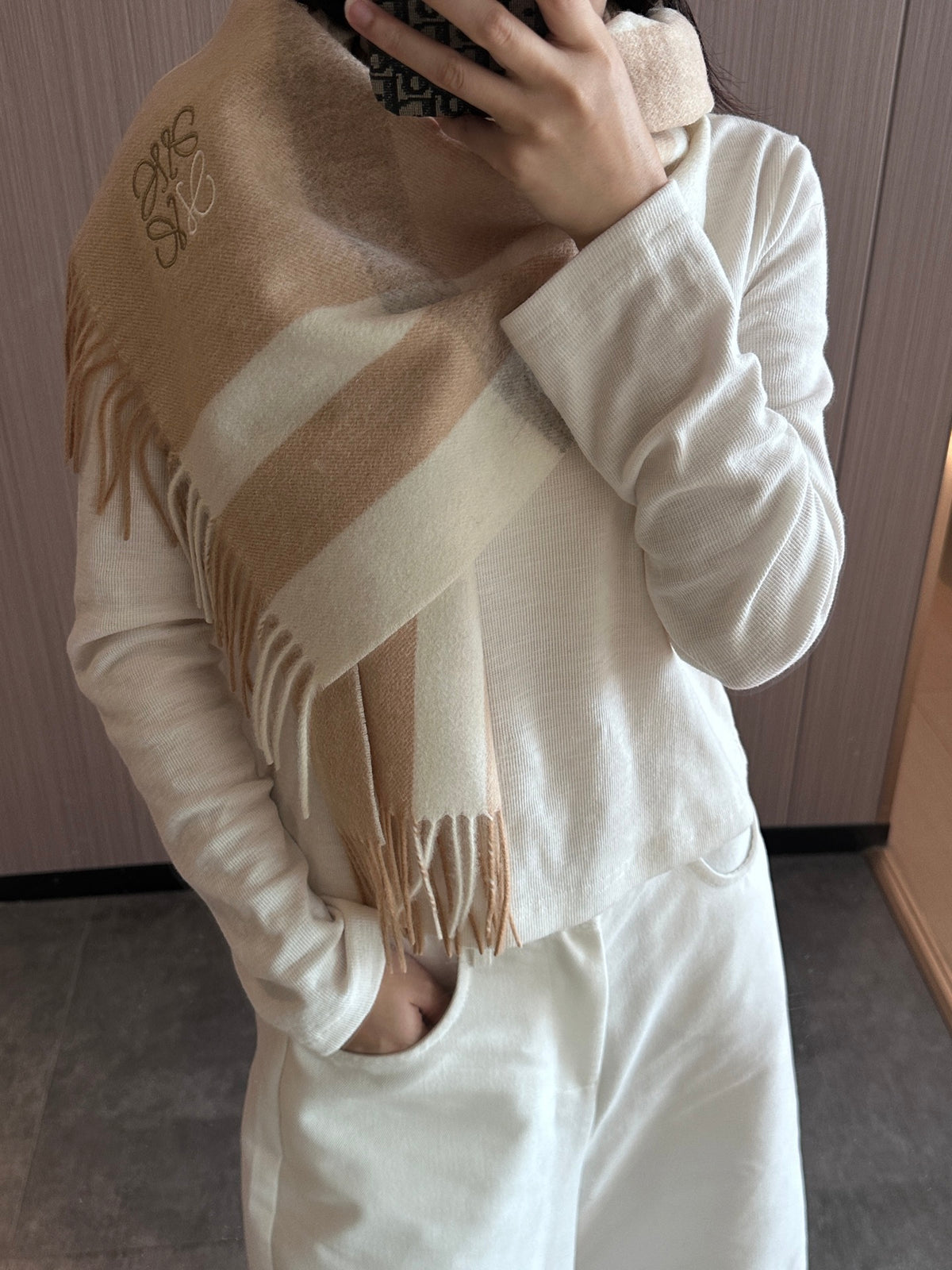 China Replica Gucci Scarf 44usd Only