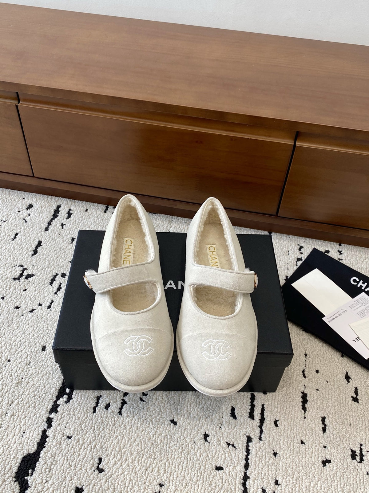China Replica Chanel Women Shoes 102usd Only