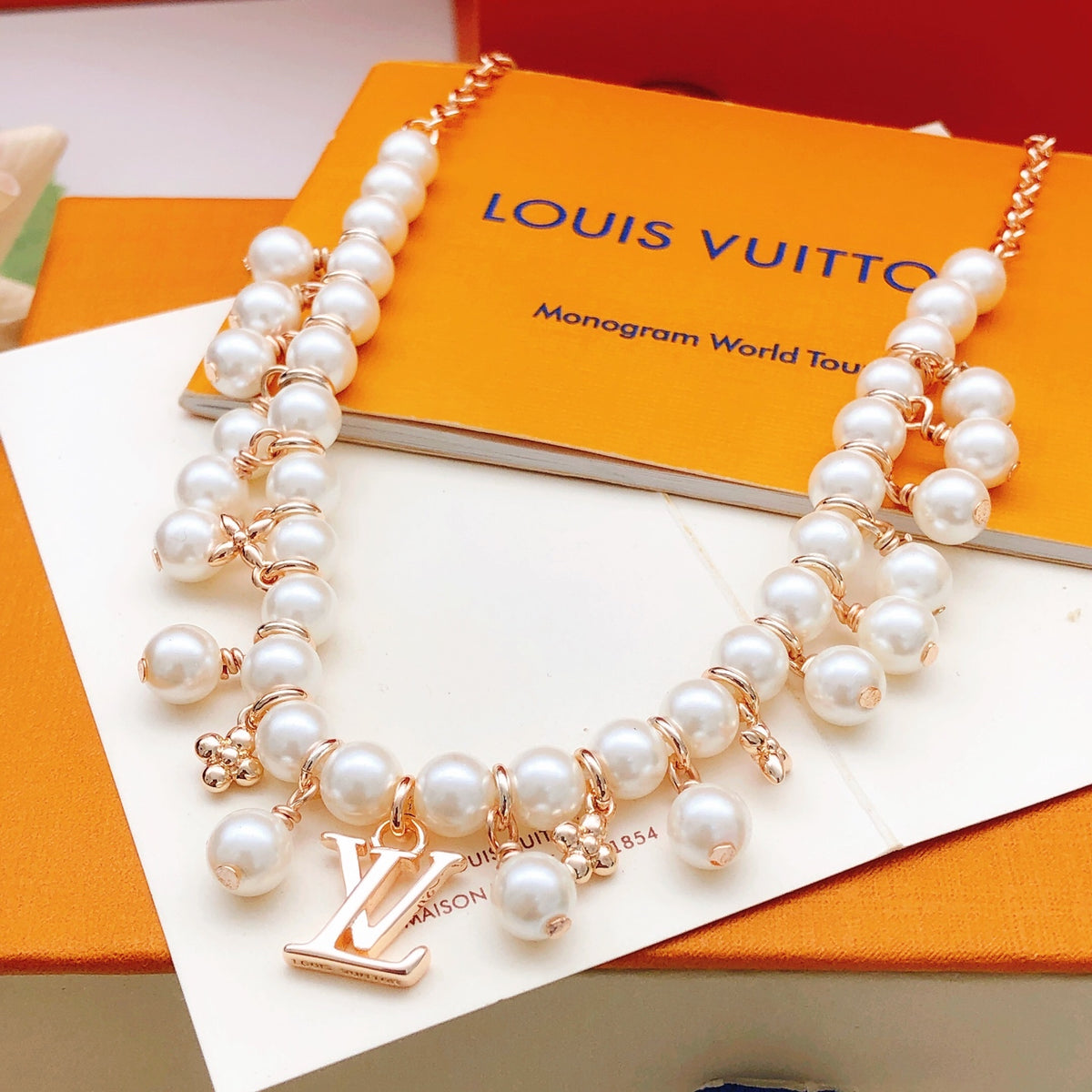 China Replica LV Necklaces 48usd Only