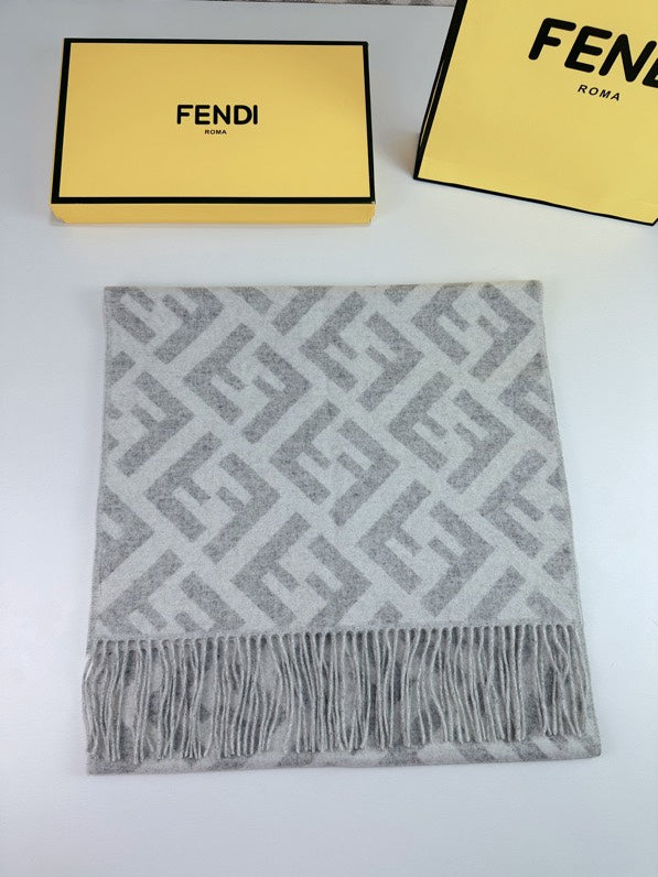 China Replica Fendi Scarf 50usd Only