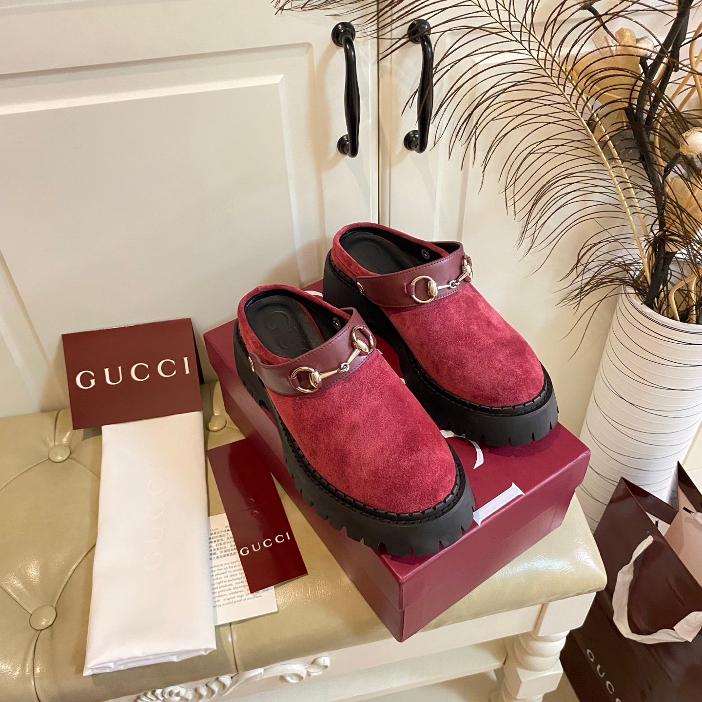 China Replica Gucci Women Shoes 102usd Only