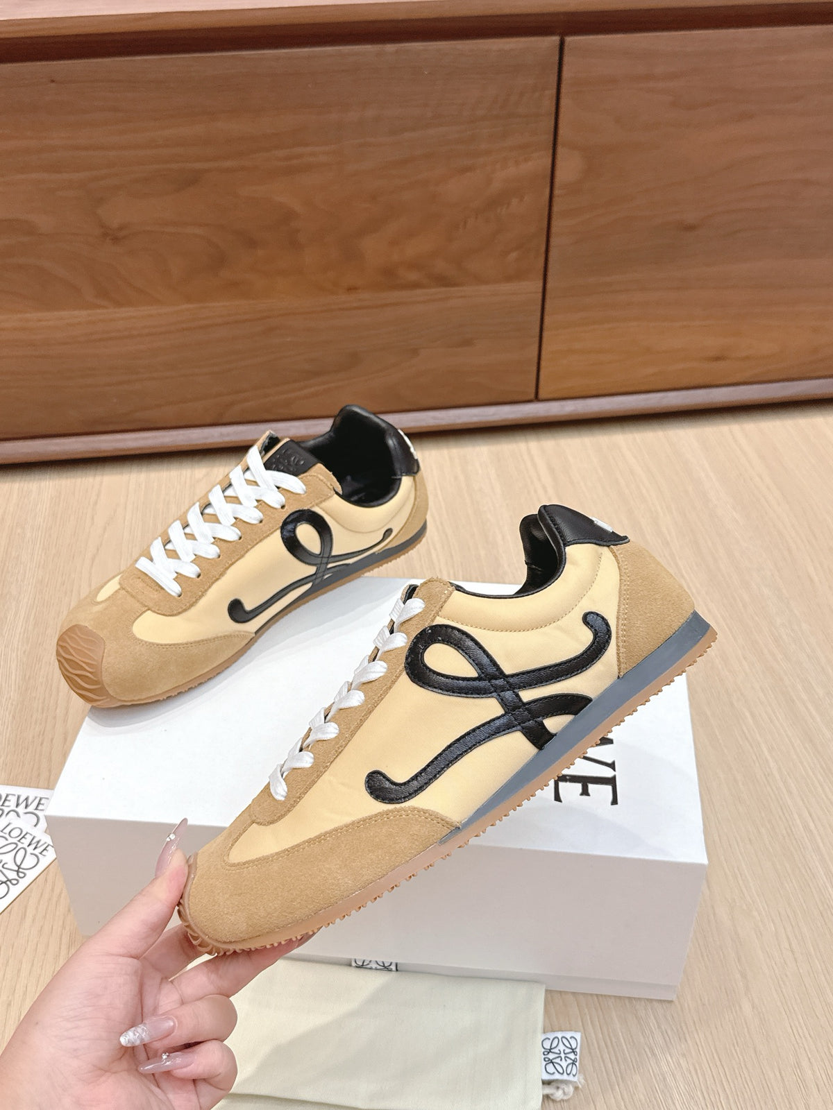 China Replica Loewe Women Shoes 93usd Only
