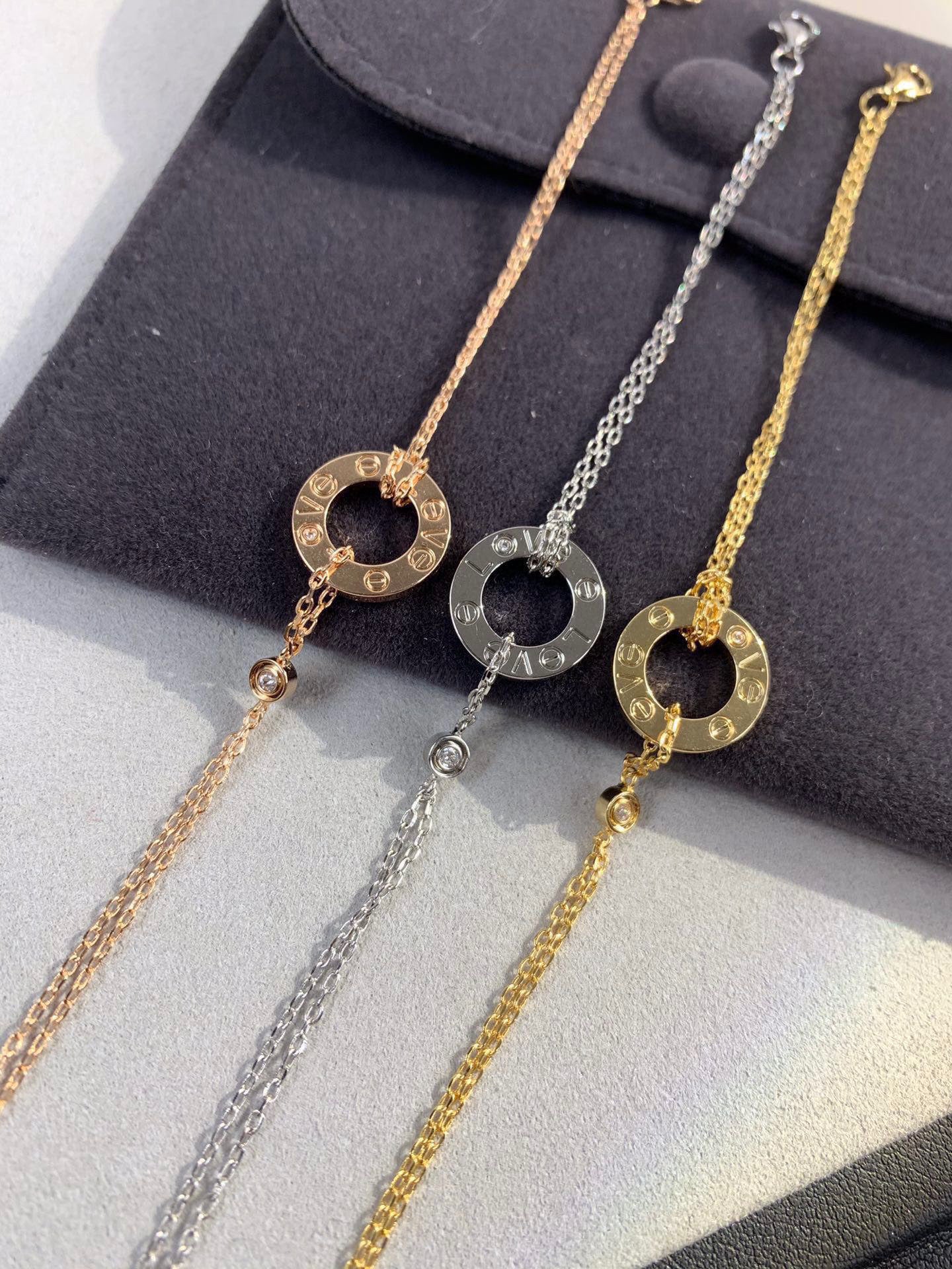 China Replica Cartier Bracelets 24usd Only