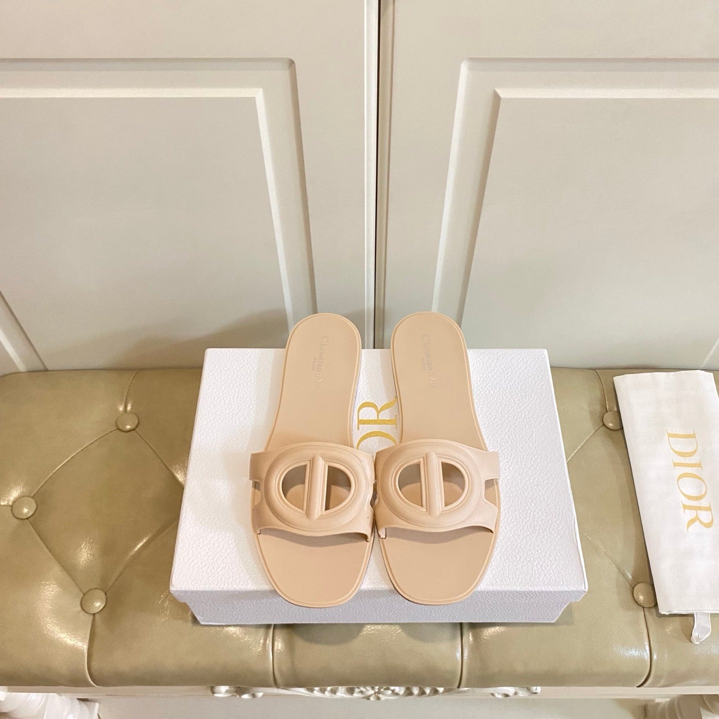 China Replica Dior Women Shoes 42usd Only