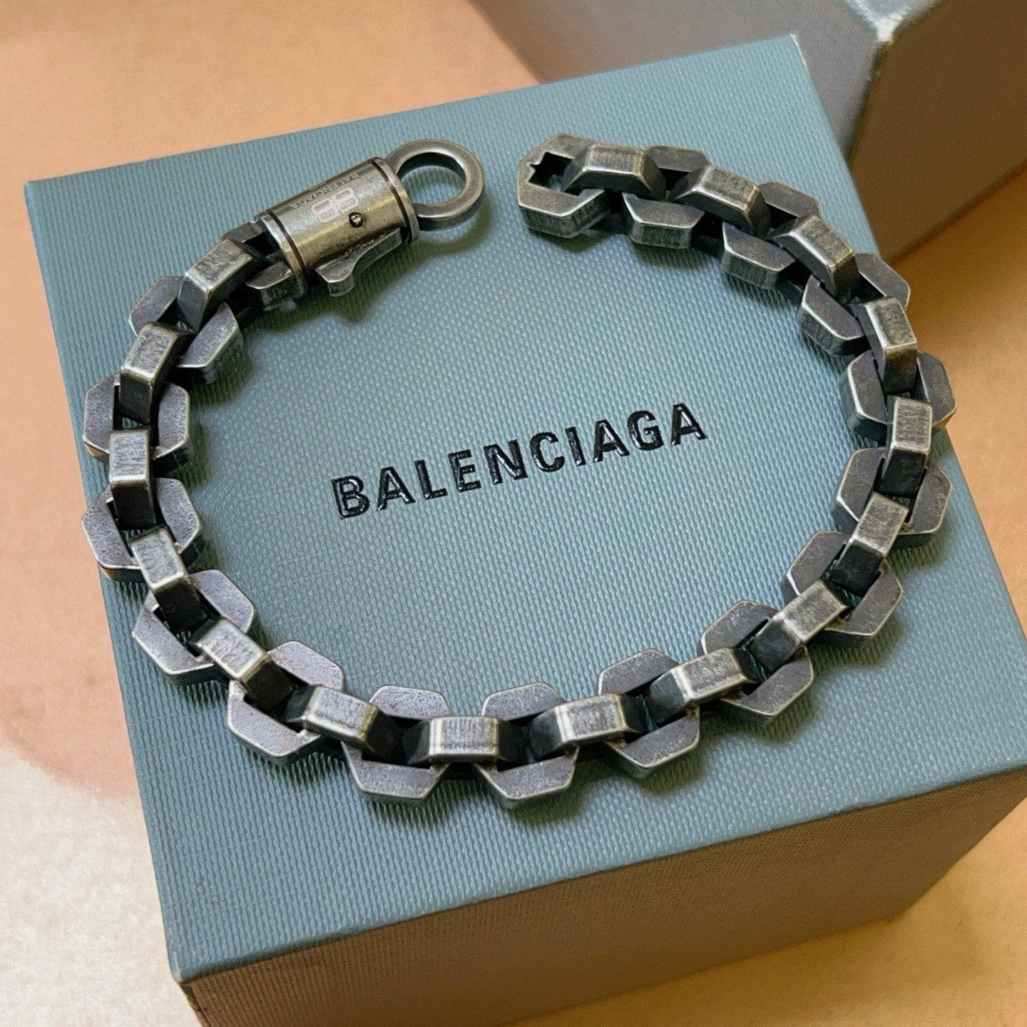 China Replica Balenciaga Bracelets 72usd Only