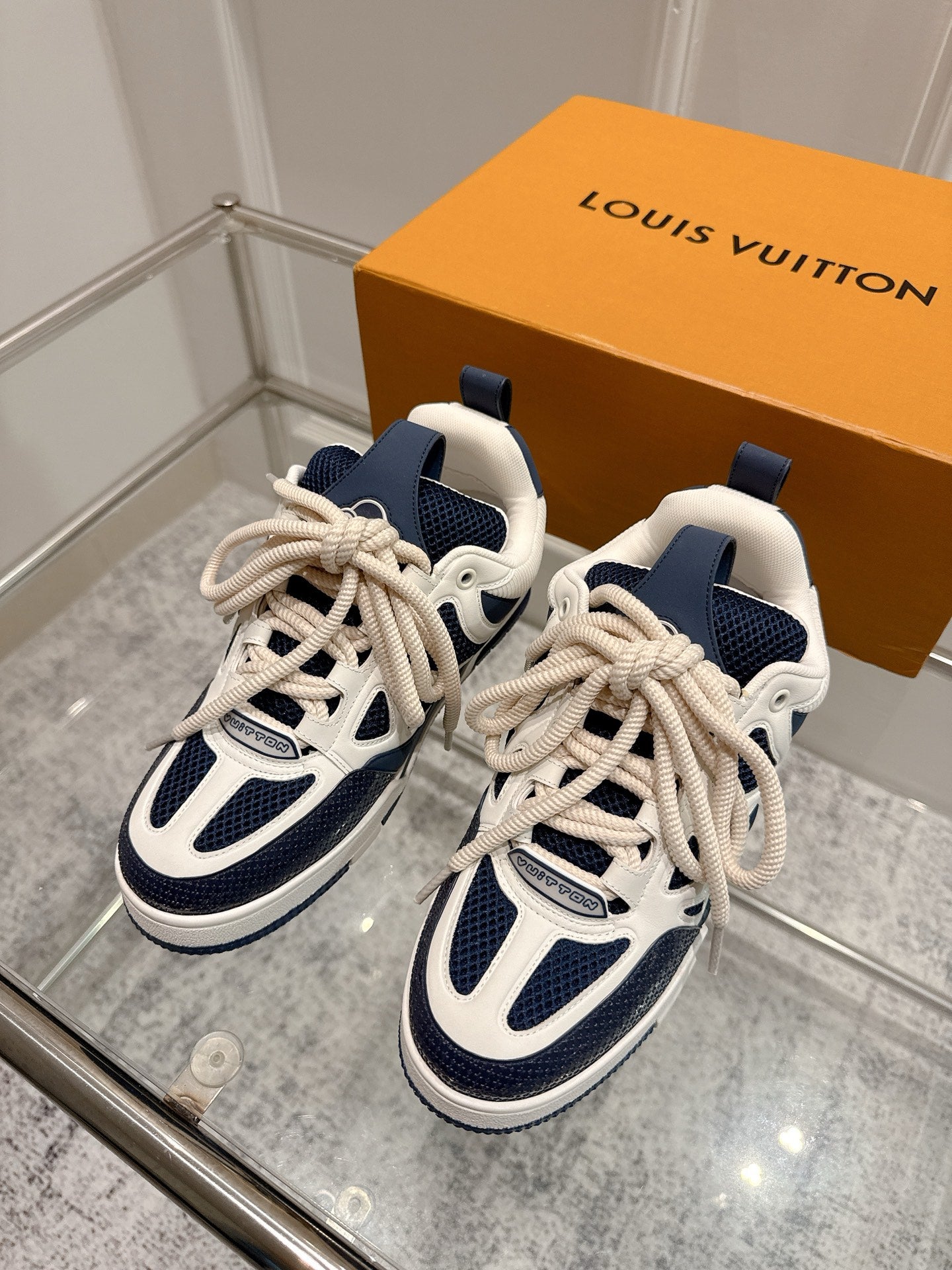 China Replica LV Women Shoes 147usd Only