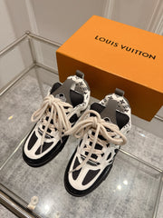 China Replica LV Women Shoes 147usd Only