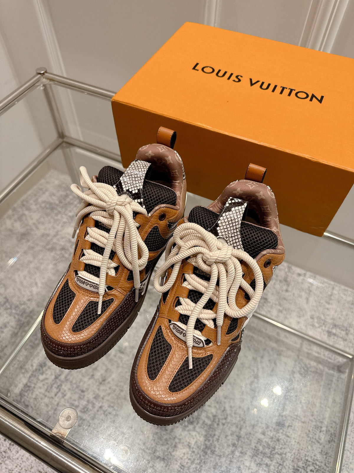 China Replica LV Women Shoes 147usd Only