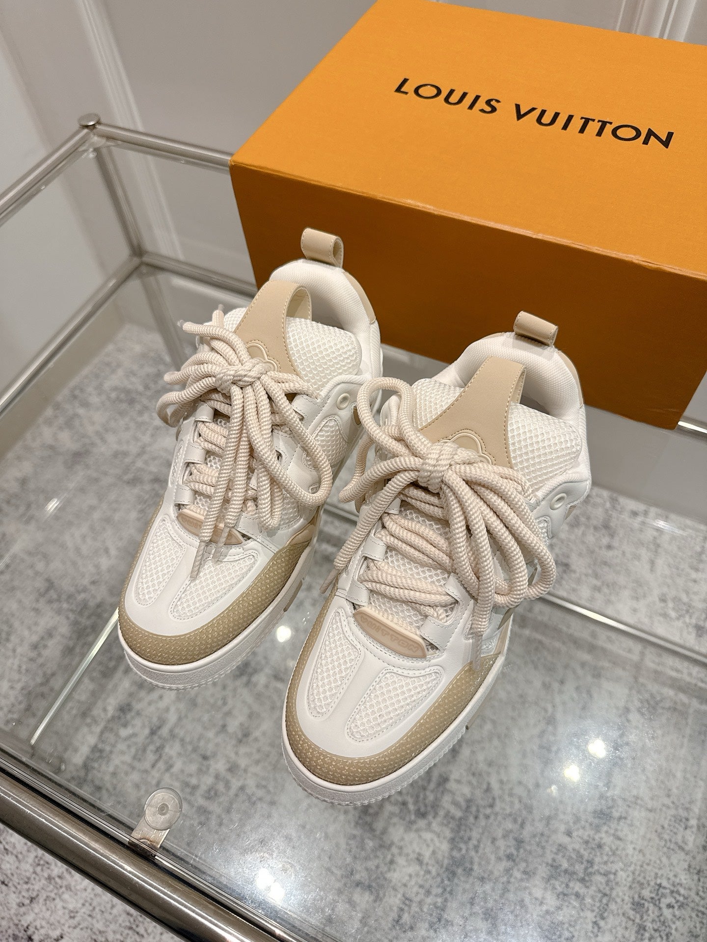 China Replica LV Women Shoes 147usd Only