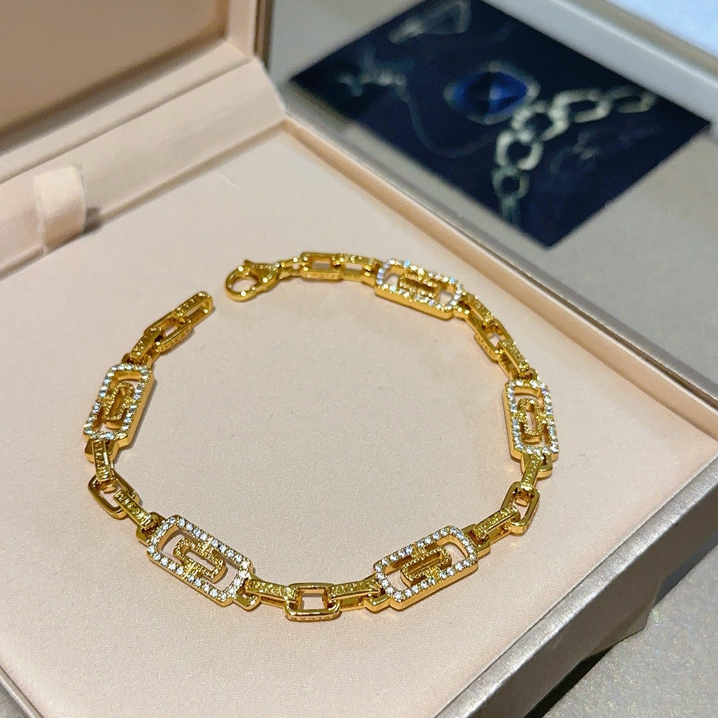 China Replica Bvlgari Bracelets 48usd Only