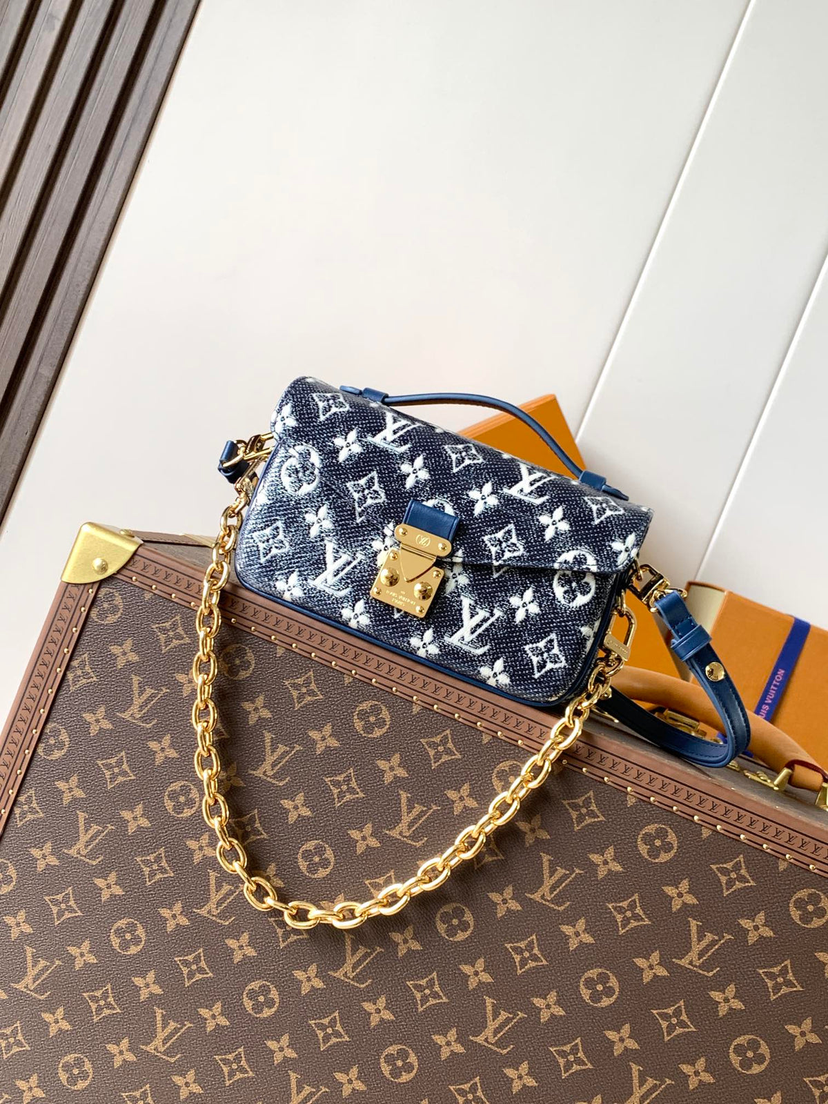 China Replica LV Handbags 159usd Only