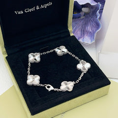 China Replica Van Cleef Arpels Bracelets 32usd Only