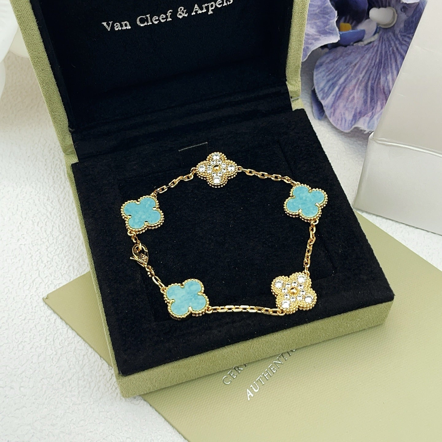 China Replica Van Cleef Arpels Bracelets 35usd Only
