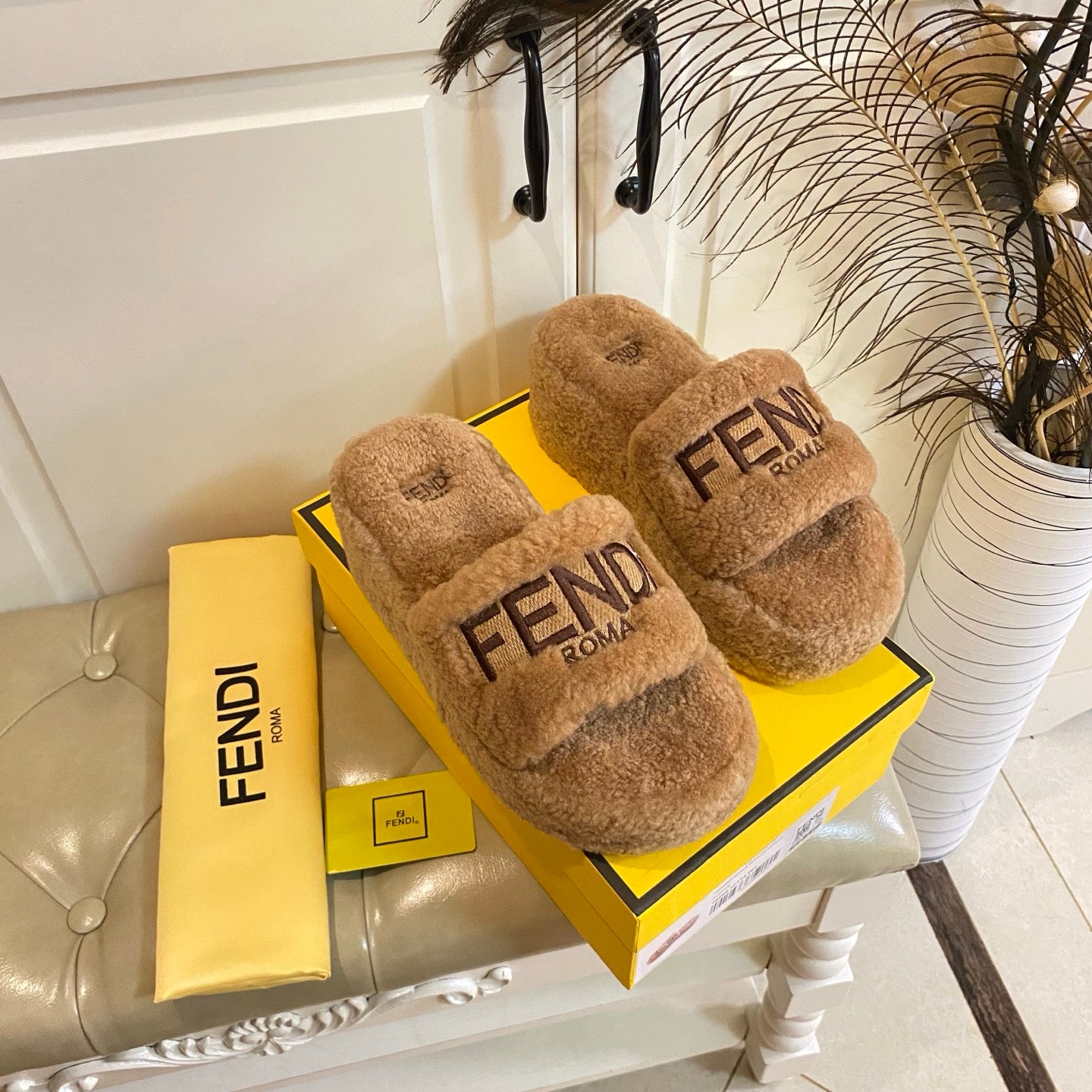 China Replica Fendi Women Shoes 98usd Only