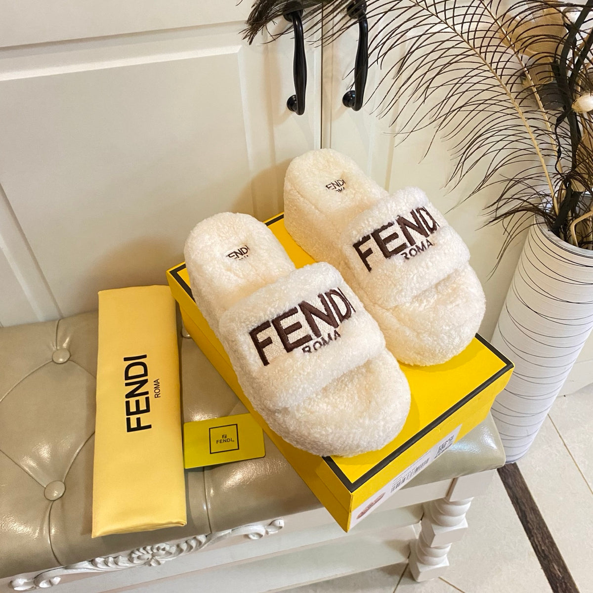 China Replica Fendi Women Shoes 98usd Only
