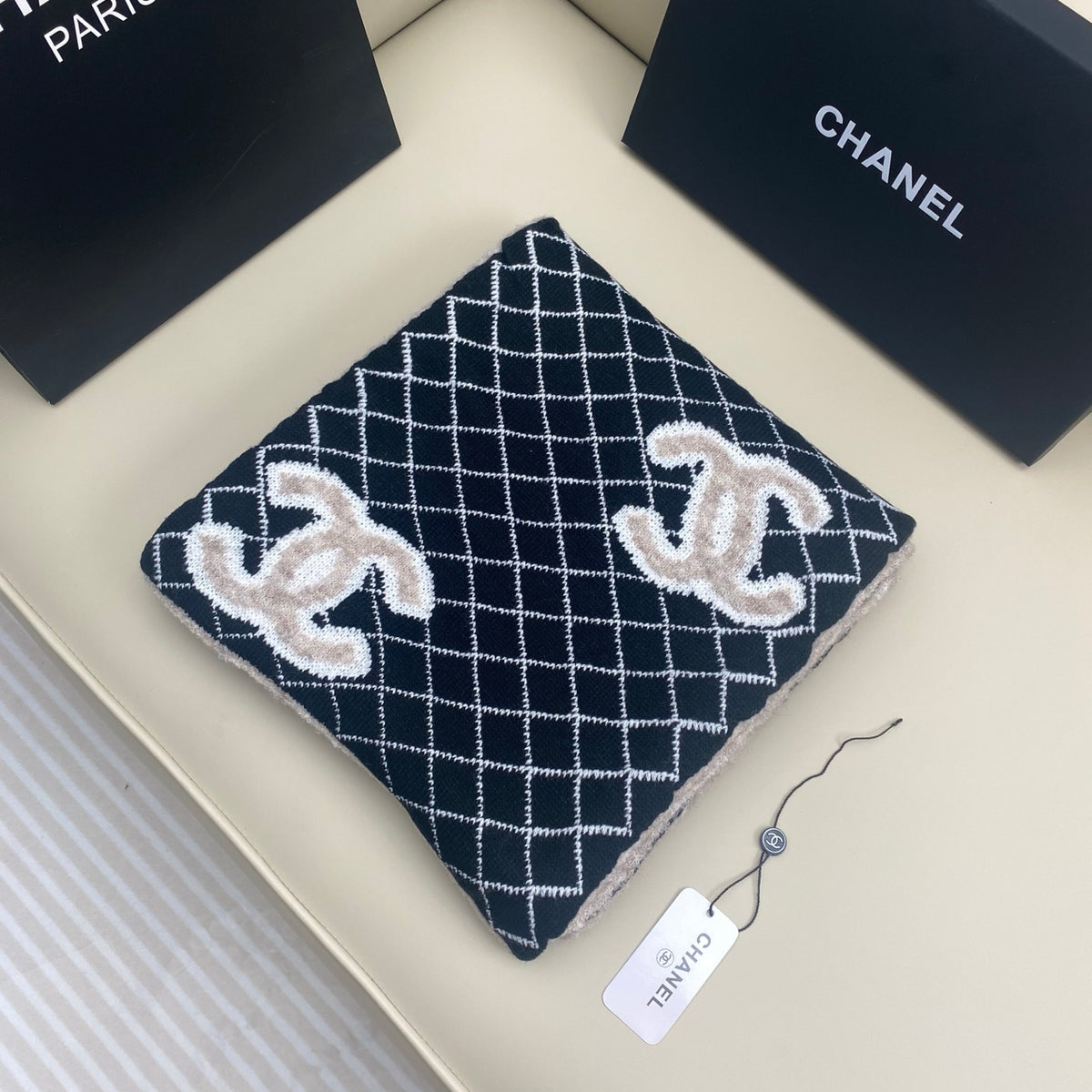 China Replica Gucci Scarf 46usd Only