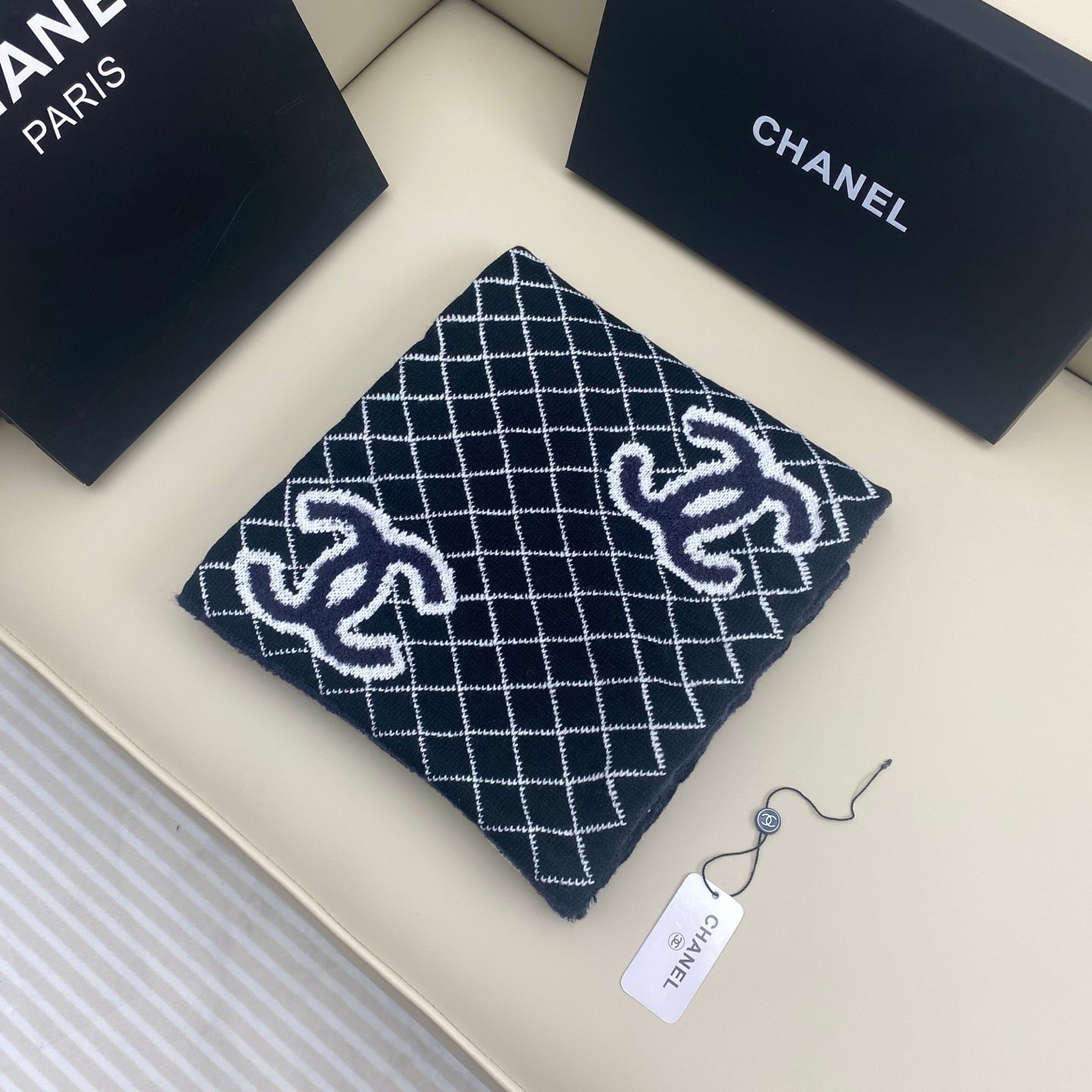 China Replica Gucci Scarf 46usd Only