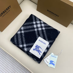 China Replica Burberry Scarf 58usd Only