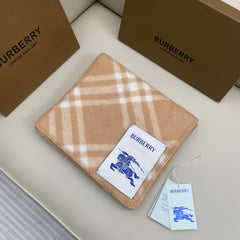 China Replica Burberry Scarf 58usd Only