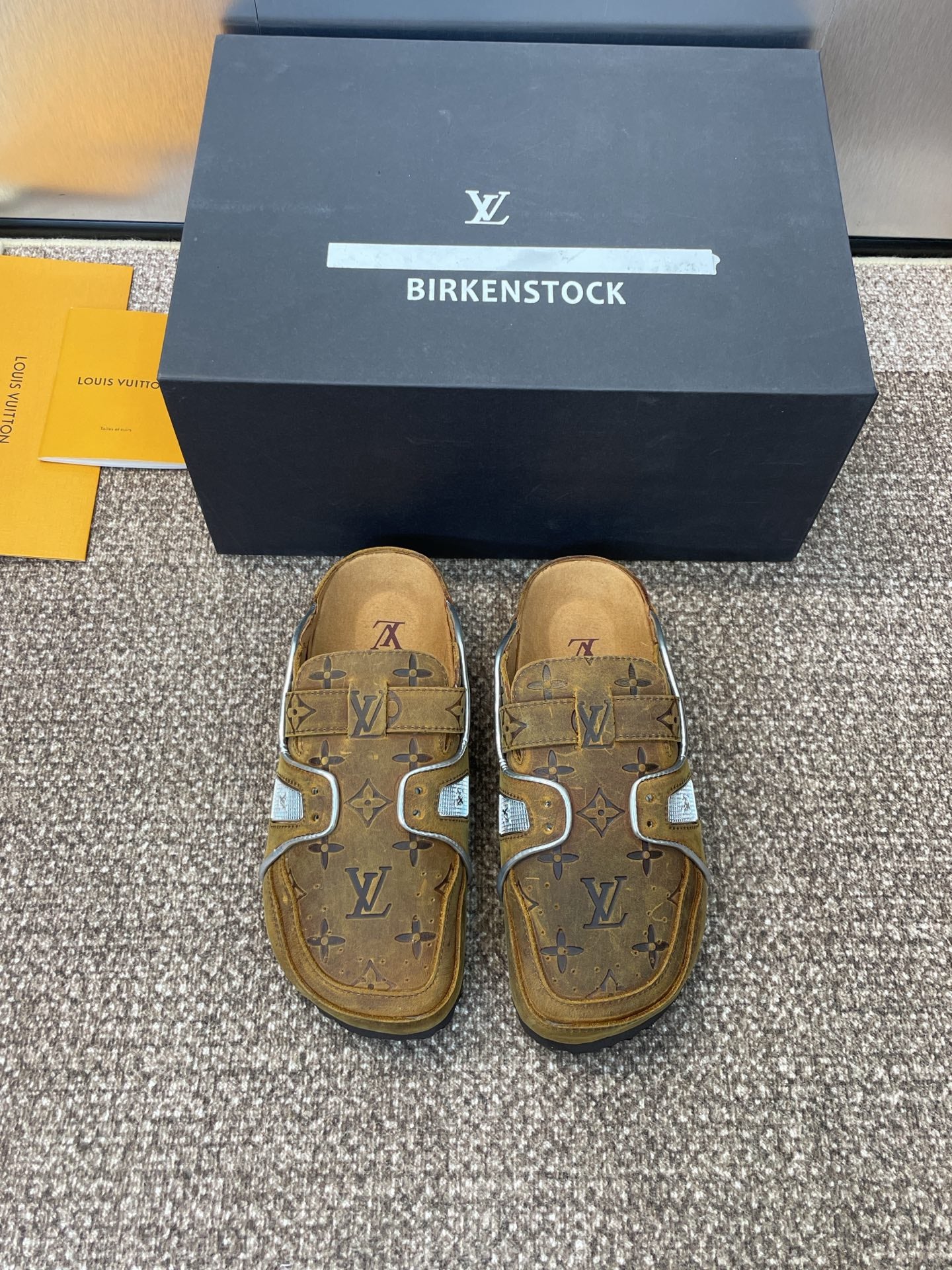 China Replica LV Women Shoes 94usd Only