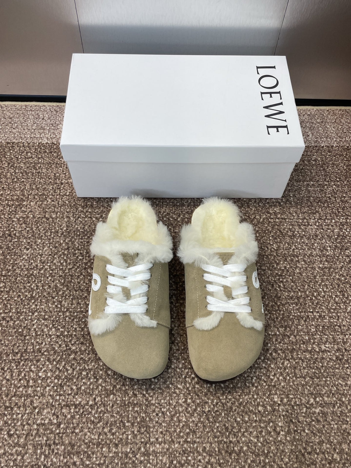 China Replica Loewe Women Shoes 94usd Only