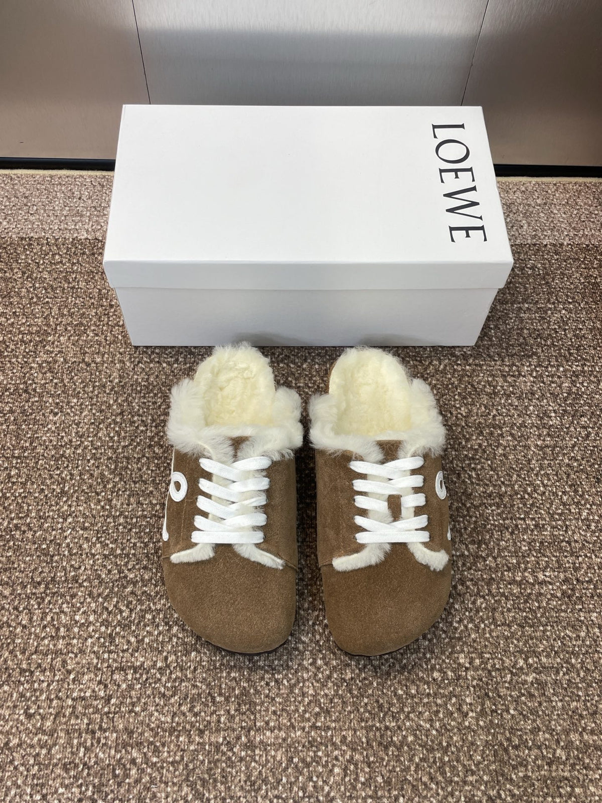 China Replica Loewe Women Shoes 94usd Only