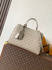 China Replica LV Handbags 204usd Only