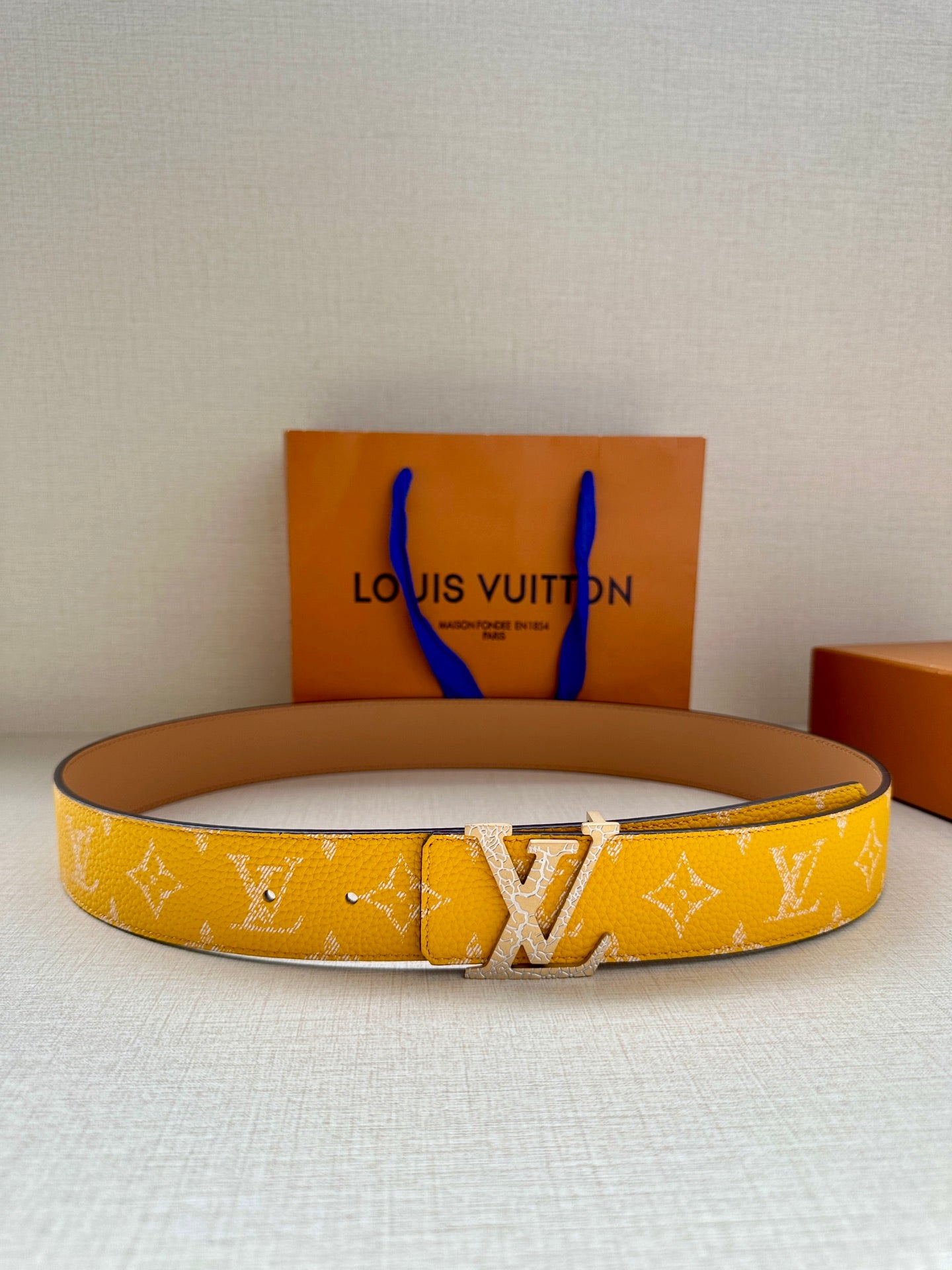 China Replica LV Belts 54usd Only