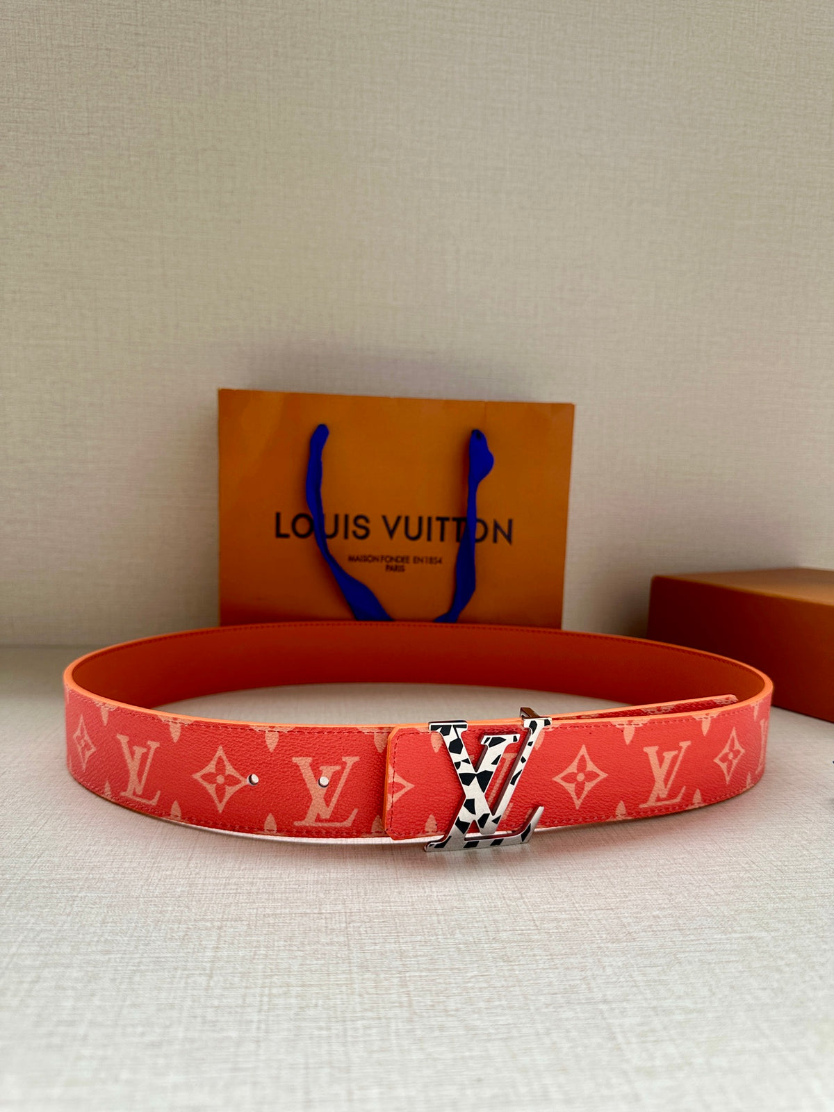 China Replica LV Belts 51usd Only