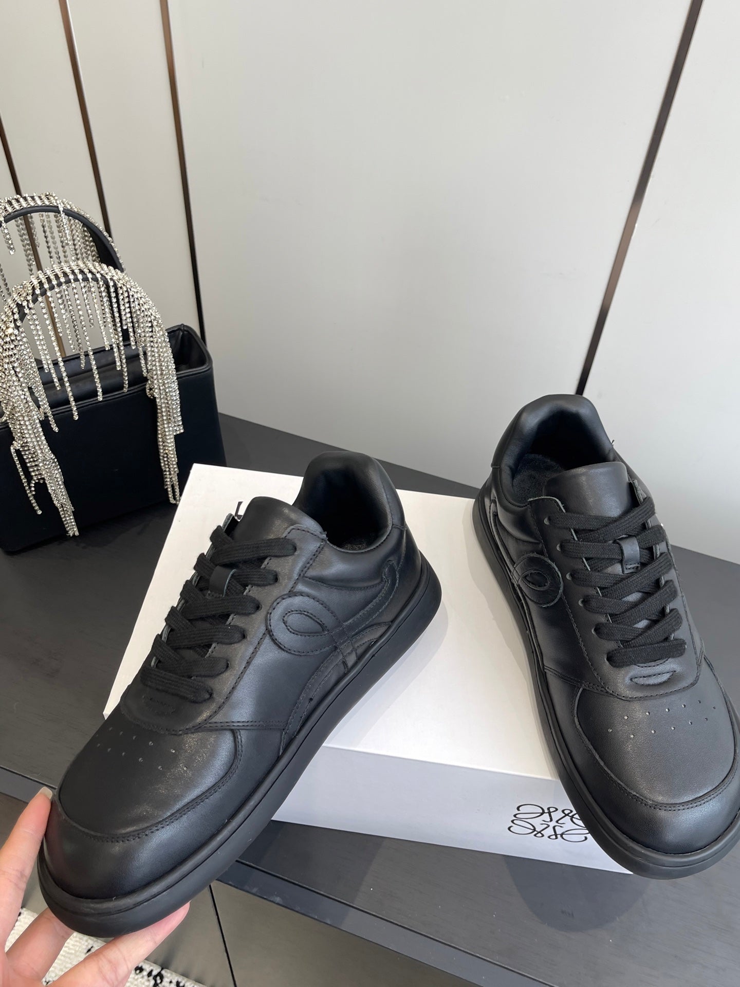 China Replica Loewe Women Shoes 102usd Only