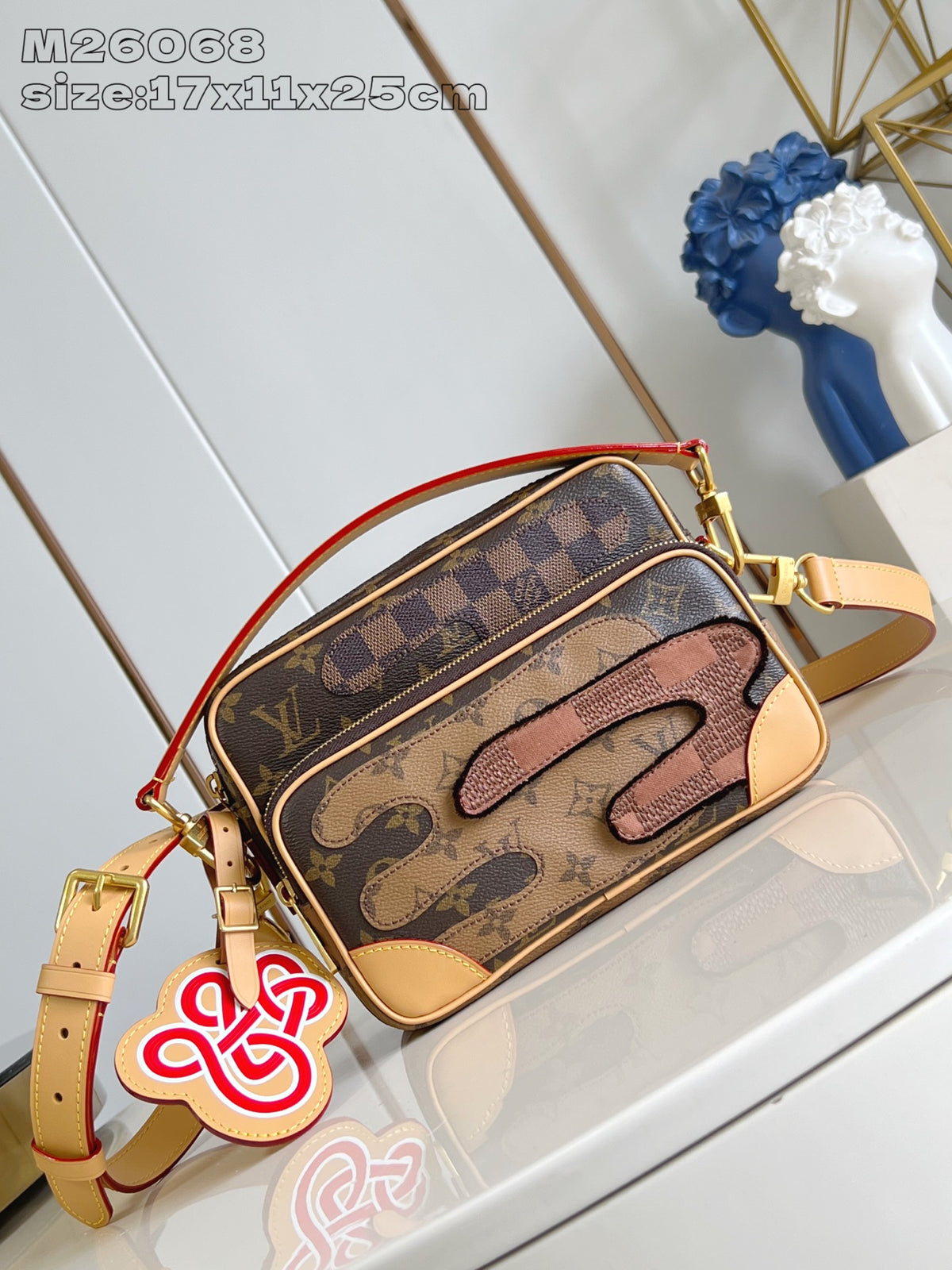 China Replica LV Handbags 165usd Only