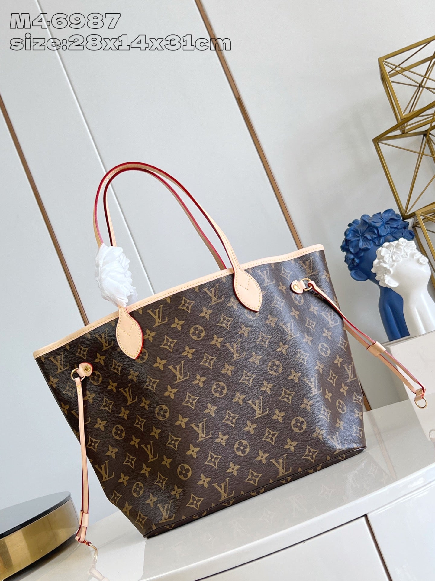 China Replica LV Handbags 144usd Only