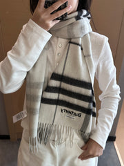 China Replica Burberry Scarf 50usd Only
