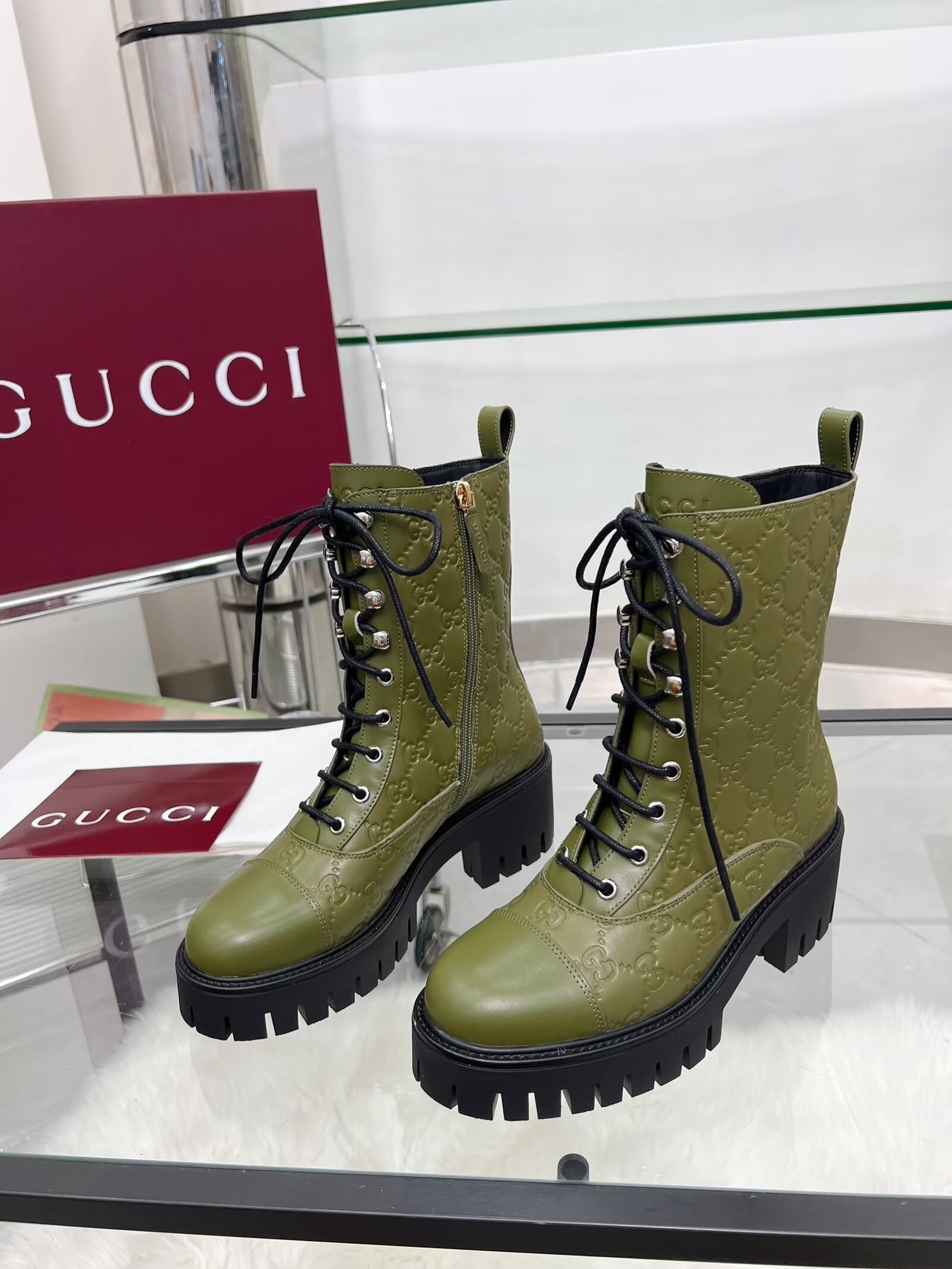 China Replica Gucci Women Shoes 108usd Only