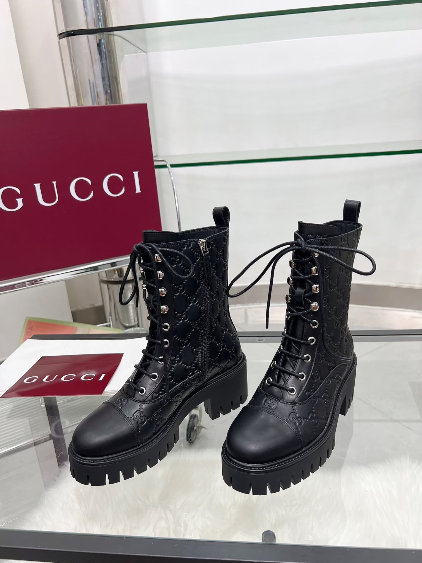 China Replica Gucci Women Shoes 108usd Only